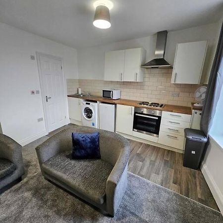 Fully Equipped Kitchen, Double Room Нийт Екстериор снимка
